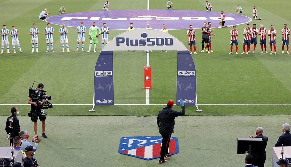 Germán Burgos receives tribute at the Wanda Metropolitano
